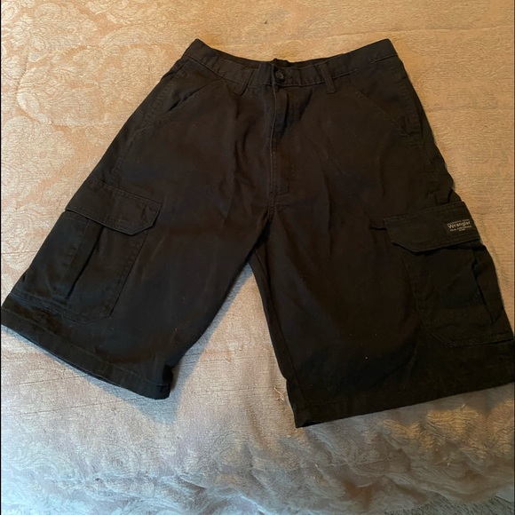 Wrangler Black Jean Shorts - Picture 3 of 4
